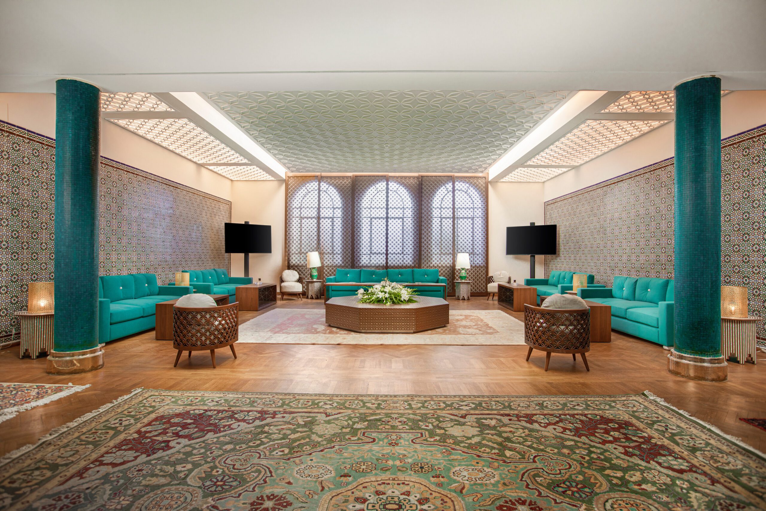 A9Rlz6vzd_1eqqlvg_dp0